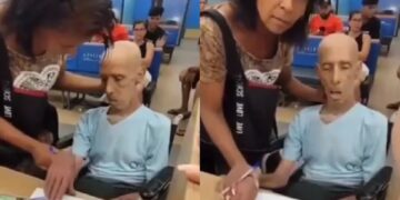 Una mujer llevó el cadáver de su tío al banco para cobrar un préstamo