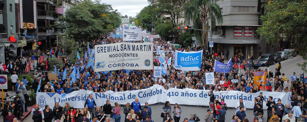 Las calles de Córdoba exhibieron una categórica manifestación colectiva