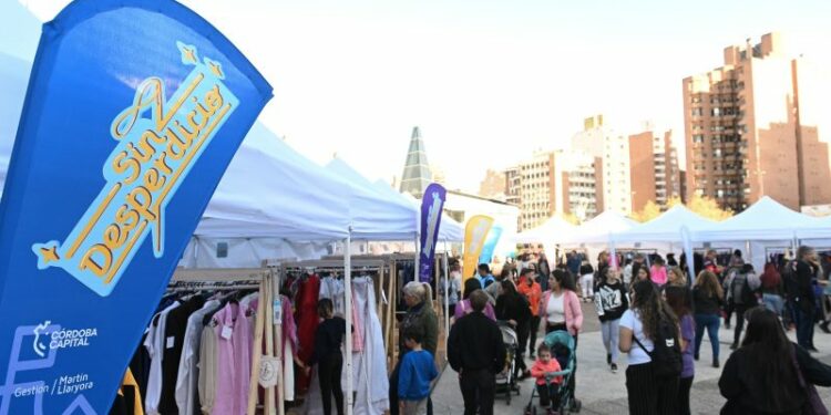 Moda circular: Emprendedores ya pueden anotarse para vender en la feria "Sin Desperdicio"