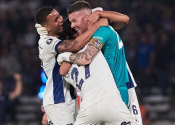 Talleres brilló y debutó con un triunfo ante Sao Paulo