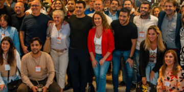 Ferrer encabezó un encuentro con más de 150 dirigentes radicales