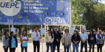 Los docentes volvieron a exigir mejores salarios y jubilaciones