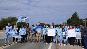 Los docentes volvieron a exigir mejores salarios y jubilaciones