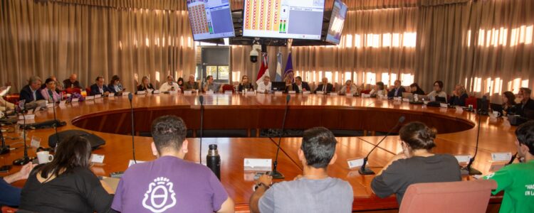 La UNC adhirió a la marcha en defensa de la educación pública