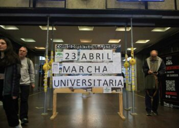 La comunidad universitaria se moviliza hoy en todo el país en defensa de la educación pública