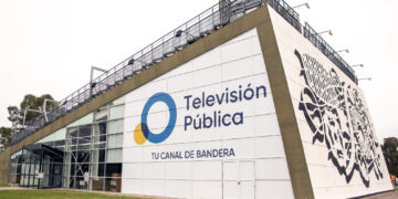 El Gobierno da de baja temporalmente las redes y webs de los medios públicos