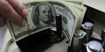 El dólar blue volvió a subir y marcó un nuevo récord nominal
