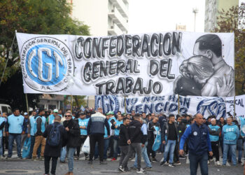 El Gobierno apuntó contra la huelga general de la CGT: «Es un paro político injustificado»