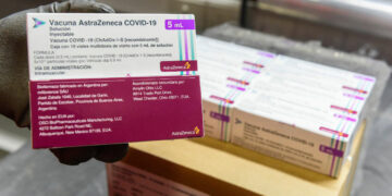 AstraZeneca emitió un comunicado por el caso de la cordobesa que inició una demanda
