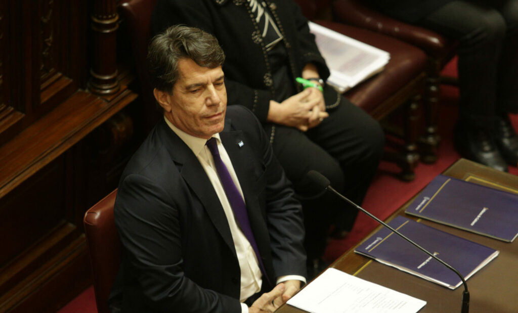 El Gobierno negó la salida de Posse, pero crecen los rumores de cuestionamientos internos