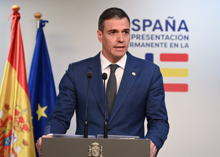 Pedro Sánchez insiste en una rectificación pública por parte de Milei: "El respeto es irrenunciable"