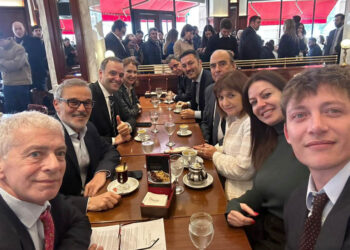 El Gobierno se resetea y Francos se pone al frente de la gestión libertaria