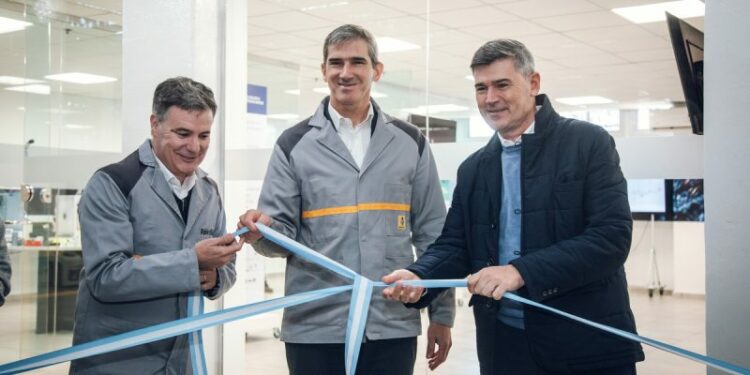 Passerini y Renault inauguraron el espacio Metaverso Industrial en la planta de Santa Isabel