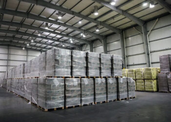 Pettovello reconoció que hay alimentos próximos a vencerse y ordenó su distribución inmediata