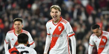 River arrancó con el pie derecho derrotando a Central Córdoba