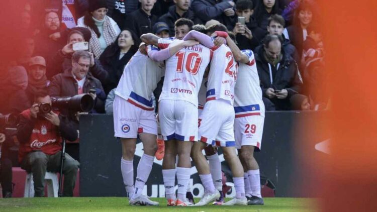 River cayó en su visita a Argentinos Juniors y extendió su mal momento