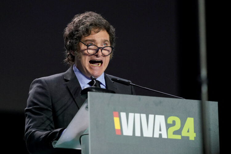 Milei redobla la apuesta contra Sánchez: "El tiro por la culata"