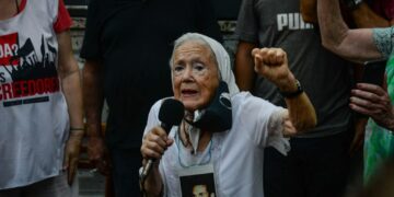 Murió Nora Cortiñas, presidenta de Madres de Plaza de Mayo Línea Fundadora