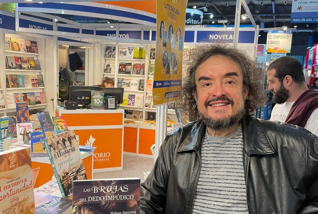 Nelson Specchia en la Feria del Libro de Buenos Aires