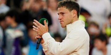 Ovacionado, Schwartzman se despidió del Roland Garros