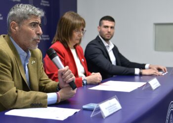 Prohíben el ingreso a canchas a Rafael Di Zeo y 57 barras de Boca