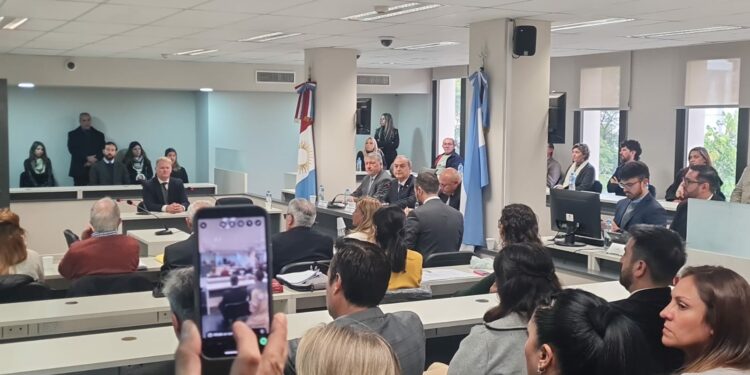 Comenzó el juicio a Carmona con máximas medidas de seguridad