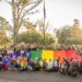 El Parque Sarmiento se iluminó con los colores de la igualdad y se izó la nueva bandera LGBTQI+