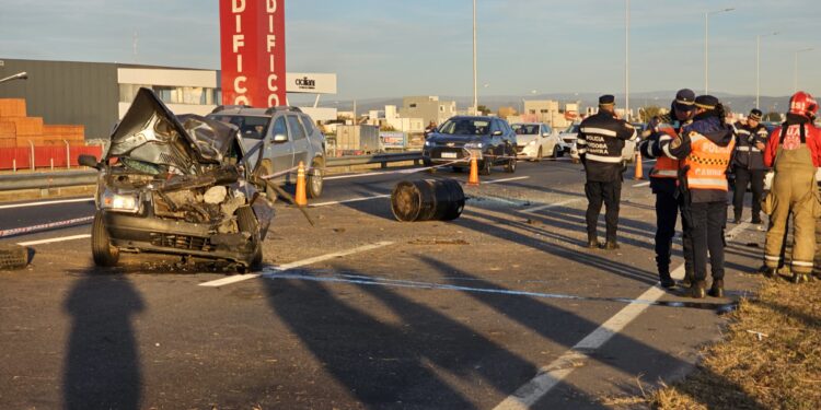 Tragedia en Circunvalación: falleció una mujer tras un choque múltiple