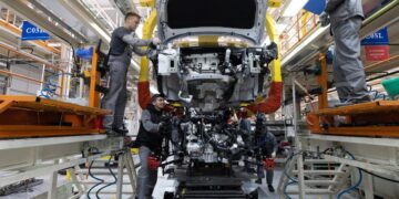 La producción automotriz cayó un 21% interanual en abril