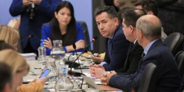 “En los últimos cuatro años, los gremios estuvieron durmiendo la siesta”