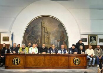 La CGT reclamó “tomar nota” del paro, pero el Ejecutivo lo tildó de “inentendible”