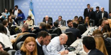 Diputados y sindicatos coinciden en el reclamo por más presupuesto educativo