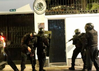 Ecuador defendió el asalto a la embajada mexicana