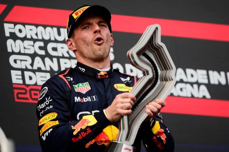 Verstappen se quedó con el GP de Emilia Romaña