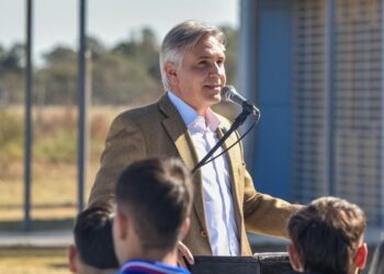 Llaryora reclamó al Gobierno por las dudas con el Pacto de Mayo: “Se tendría que hacer igual con aquellos que quieran venir”