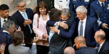 La inflación finalmente bajó a un dígito y fue del 8,8% en abril