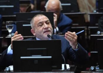 Juez, preocupado por los plazos acotados para tratar la Ley Bases