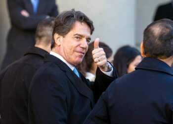 Milei desplazó a Posse y Francos es el nuevo jefe de Gabinete de ministros