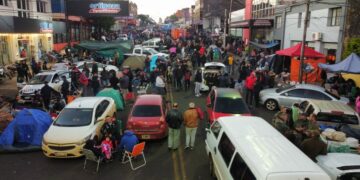 La protesta policial por los aumentos salariales en Misiones sumó a docentes y otros sectores