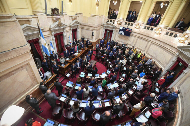 Se suman dudas al debate de la Ley Bases en el Senado y el Gobierno analiza postergar el Pacto de Mayo