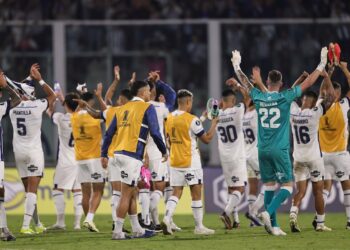 Talleres se prepara para recibir a Barcelona