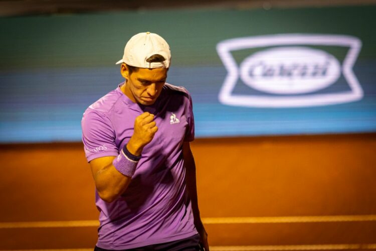 Una de cal y una de arena: ganó Baez, pero perdió Etcheverry