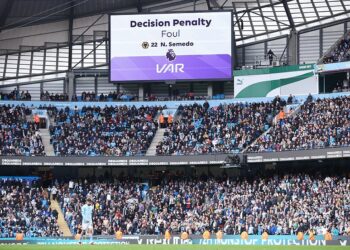 Los equipos de la Premier podrían eliminar el VAR