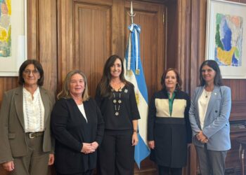 Reunión entre Villarruel y Vigo por el cupo de género en la Corte