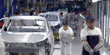 La mitad de los trabajadores de menos ingresos teme perder su empleo