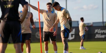 Con plantel completo, la Selección argentina se entrenó por primera vez en Estados Unidos