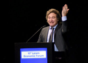 Milei anunció que renunciará a su jubilación de privilegio