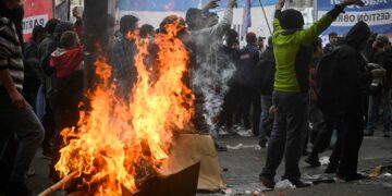 Liberaron a 17 detenidos durante los incidentes en el Congreso por la Ley Bases