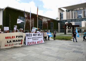 Manifestantes rechazaron la presencia de Milei en Alemania