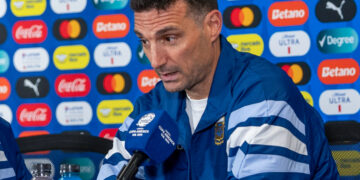 Scaloni confirmó que ya tiene el equipo para enfrentar a Chile: «Veremos si hacemos un retoque»